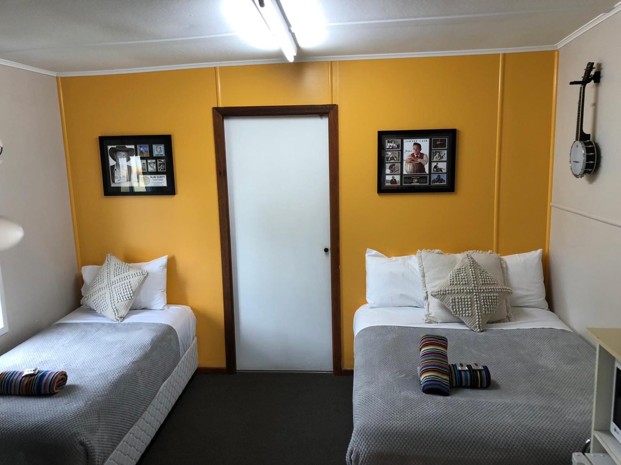 Acacia Motel Chinchilla Buitenkant foto