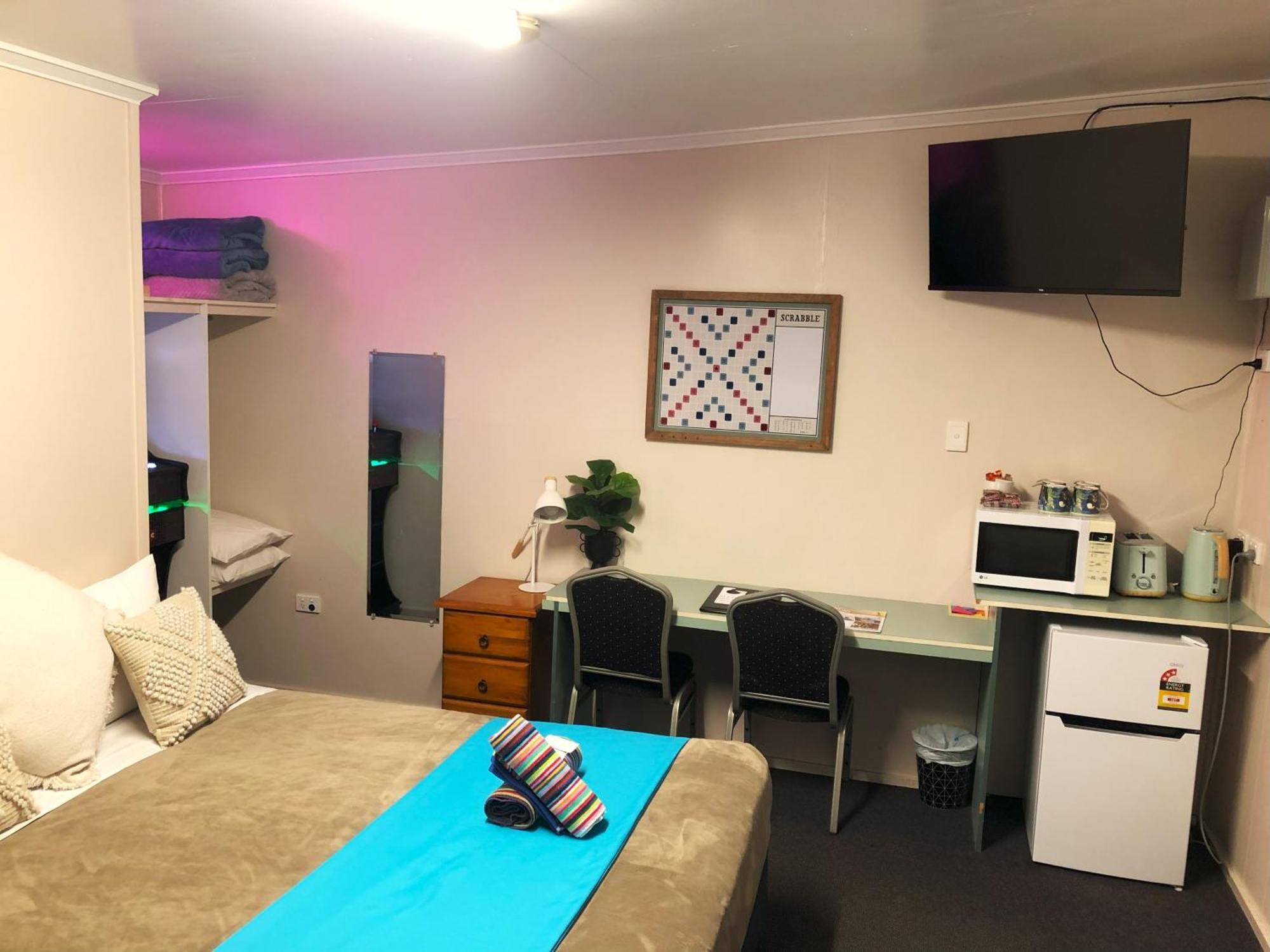 Acacia Motel Chinchilla Buitenkant foto